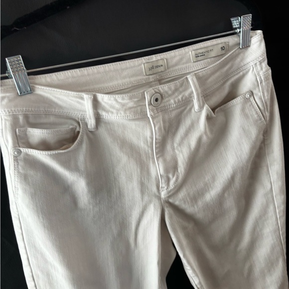 J. Jill White Authentic Fit Slim Ankle Jeans - Picture 6 of 8